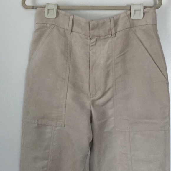 Banana Republic vegan suede pants, size 8 NWT - Picture 4 of 11